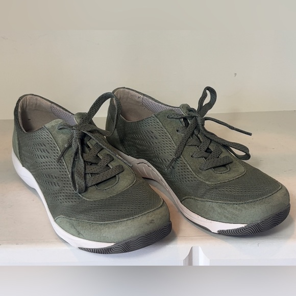 Dansko Women’s Suede/Mesh Hayes Sneaker Size 41 - Picture 4 of 13